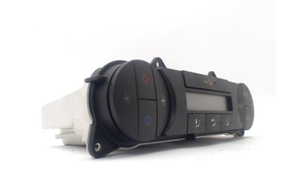 Recambio de maneta exterior porton para bmw serie 1 berlina 5p (f20) 2.0 116d referencia OEM IAM 727072806 51247248075 
