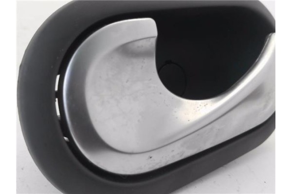 Recambio de manilla int. puerta trasero izquierda para renault scenic ii (jm) 1.4 authentique referencia OEM IAM 8200028487 5005