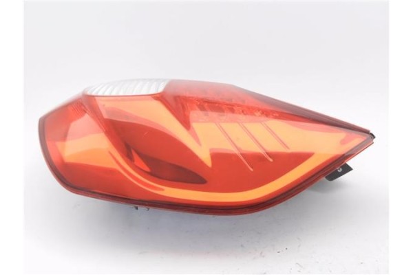 Recambio de piloto trasero derecho para renault scenic ii (jm) 1.4 authentique referencia OEM IAM 8200474327A 2SK0094670250 