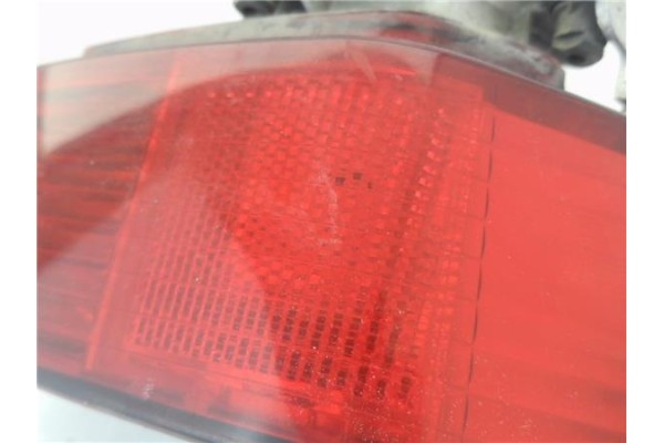 Recambio de piloto antiniebla trasero derecho para opel meriva 1.7 cdti referencia OEM IAM E22054 F00IB02 