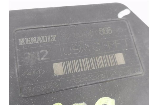 Recambio de caja fusibles/rele para renault scenic ii (jm) 1.4 authentique referencia OEM IAM 820048866  