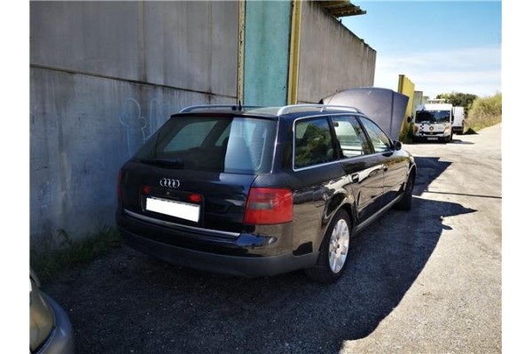 audi a6 berlina (4b2) del año 2000