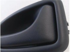Recambio de manilla int. puerta delantero derecha para renault clio ii (xbo) 1.4 75cv referencia OEM IAM 8200028995 99035101 