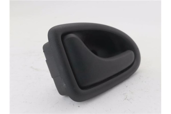 Recambio de manilla int. puerta trasero izquierda para renault clio ii (xbo) 1.4 75cv referencia OEM IAM 7700423887 96012221 