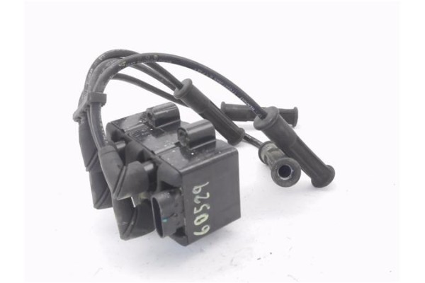 Recambio de bobina encendido para renault clio ii (xbo) 1.4 75cv referencia OEM IAM 245105  