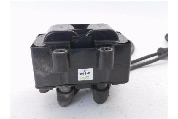 Recambio de bobina encendido para renault clio ii (xbo) 1.4 75cv referencia OEM IAM 245105  