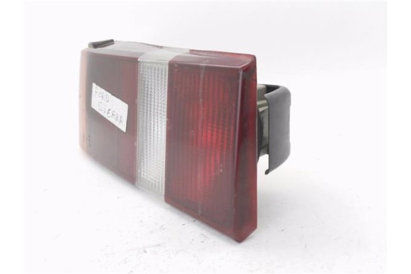Recambio de piloto trasero izquierdo para ford sierra berlina 1.6 cl referencia OEM IAM 83BG13A603A3A  