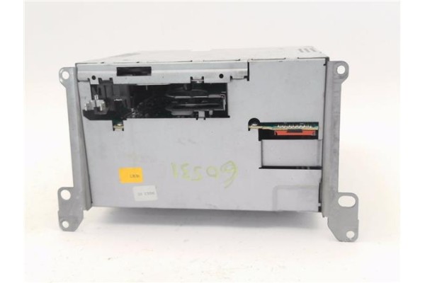Recambio de autoradio para seat ibiza (6k1) 1.9 sdi referencia OEM IAM 6K1035905G 6K0035156A 