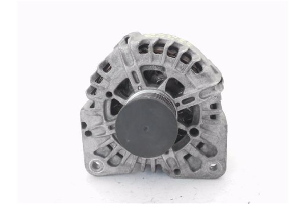 Recambio de alternador para renault master iii combi 2.3 l1h1 3,0t referencia OEM IAM 8200854119A TG15C142 