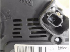 Recambio de alternador para renault master iii combi 2.3 l1h1 3,0t referencia OEM IAM 8200854119A TG15C142 