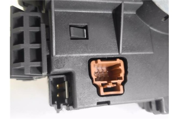 Recambio de mando intermitencia para citroen xsara picasso 2.0 hdi referencia OEM IAM 96533563XT 12273155 