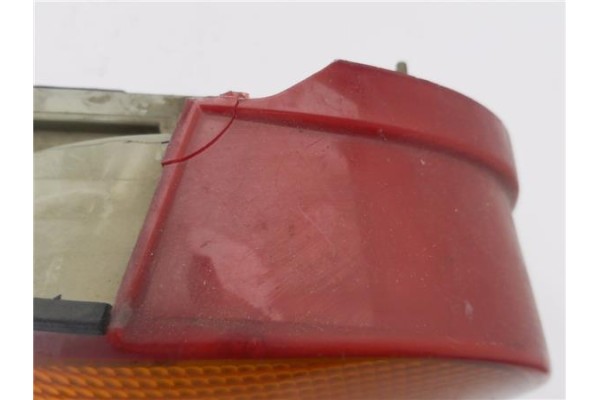 Recambio de piloto trasero izquierdo para ford mondeo fd berl./turnier 1.6 clx berlina referencia OEM IAM 93B613N004DB  