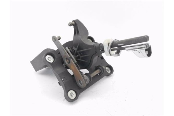 Recambio de palanca de cambio para opel zafira 1.9 cdti referencia OEM IAM 8126100101  