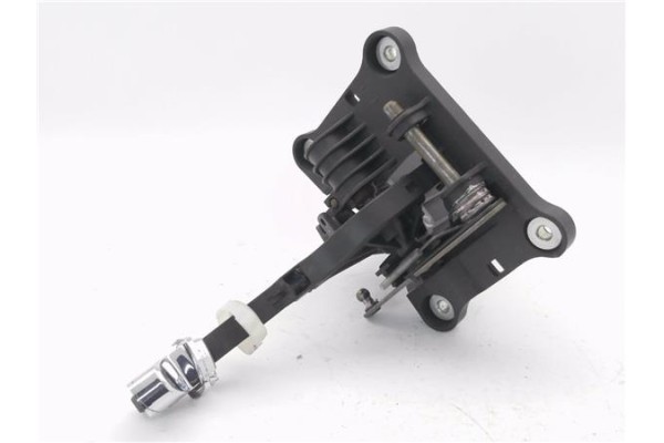 Recambio de palanca de cambio para opel zafira 1.9 cdti referencia OEM IAM 8126100101  