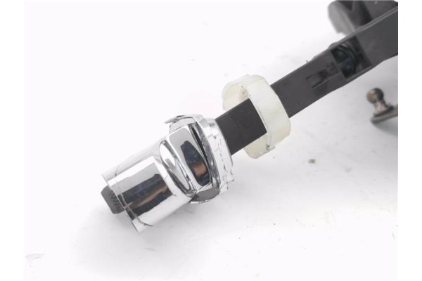 Recambio de palanca de cambio para opel zafira 1.9 cdti referencia OEM IAM 8126100101  