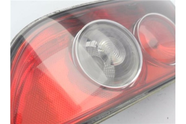 Recambio de piloto porton trasero derecho para seat cordoba berlina (6l2) 1.4 16v referencia OEM IAM 6L5945094 6L5945108 