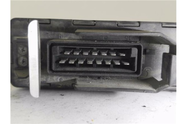 Recambio de centralita para opel senator b 3.0 i cat referencia OEM IAM 0227921040  