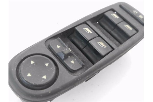 Recambio de mando elevalunas delantero izquierdo para citroen c4 picasso 1.6 hdi referencia OEM IAM 96639383ZD 6554YH 