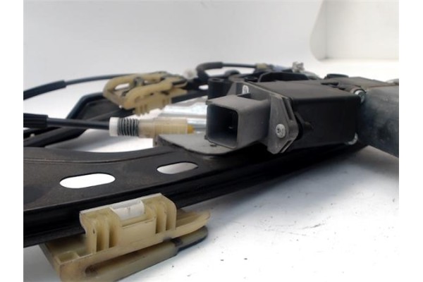 Recambio de mecanismo elevalunas delantero izquierdo para opel astra j 1.6 referencia OEM IAM 13313568 13350758 