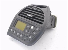 Recambio de rejilla entrada de aire para citroen c4 picasso 1.6 hdi referencia OEM IAM 9650868977 A83007700 