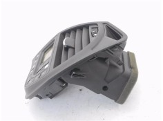 Recambio de rejilla entrada de aire para citroen c4 picasso 1.6 hdi referencia OEM IAM 9650868977 A83007700 