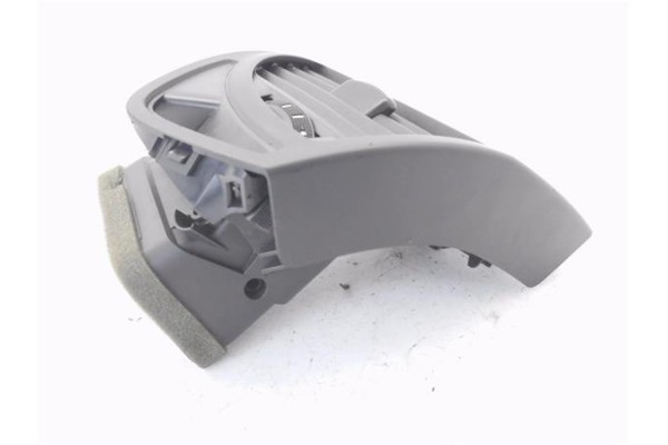 Recambio de rejilla entrada de aire para citroen c4 picasso 1.6 hdi referencia OEM IAM 9650868977 A83007700 