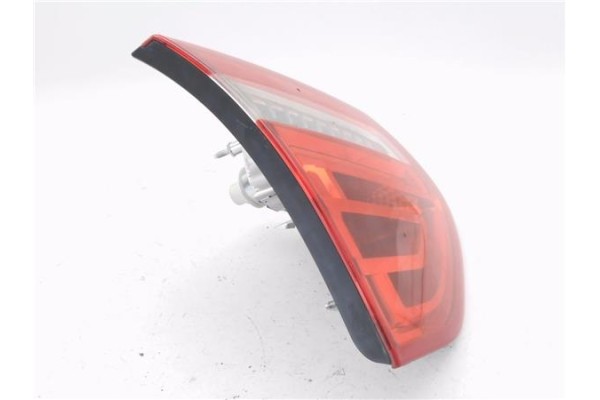 Recambio de piloto porton trasero izquierdo para citroen c4 picasso 1.6 hdi referencia OEM IAM 9653547777 6350CC 