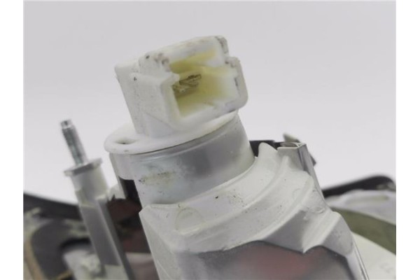 Recambio de piloto porton trasero izquierdo para citroen c4 picasso 1.6 hdi referencia OEM IAM 9653547777 6350CC 