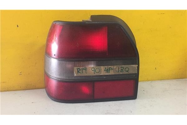 Recambio de piloto trasero izquierdo para renault 19 i chamade (l53_) 1.2 referencia OEM IAM 7700783993X  