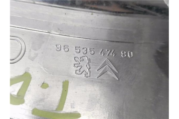 Recambio de piloto trasero derecho para citroen c4 picasso 1.6 hdi referencia OEM IAM 9653547480 6351CA 