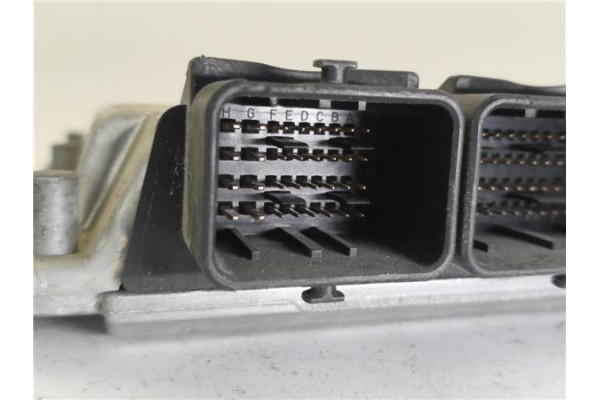 Recambio de centralita para renault scenic i (ja...) 1.9 dci (ja05, ja1f) referencia OEM IAM 8200039569 281010819 