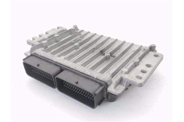 Recambio de centralita para renault clio ii fase i (b/cb0) 1.4 (b/cb0c) referencia OEM IAM 7700115097 S110030304 