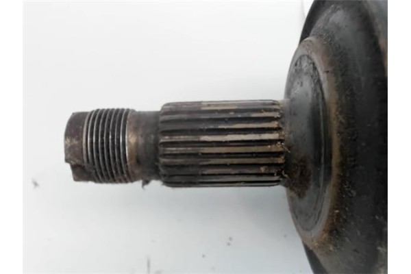 Recambio de palier trasero derecho para mercedes-benz 190 (w201) d 2.5 (201.126) referencia OEM IAM 2013508010  