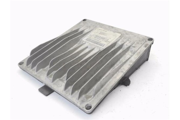 Recambio de centralita para dacia sandero i 1.5 dci referencia OEM IAM 8200911568 R0410B036D 