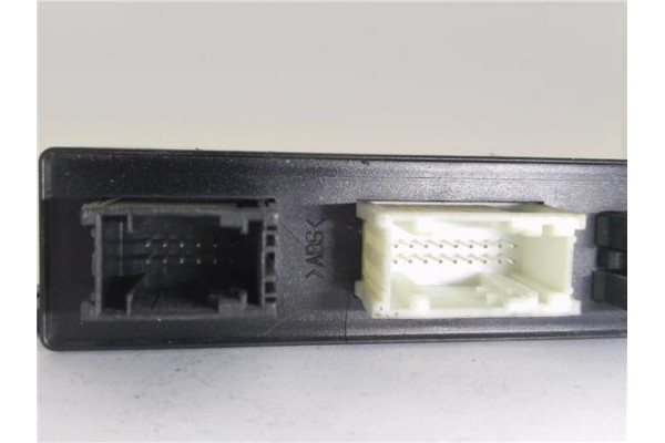 Recambio de centralita para bmw serie 5 berlina (e39) 2.5 523i referencia OEM IAM 613569042559 689667 