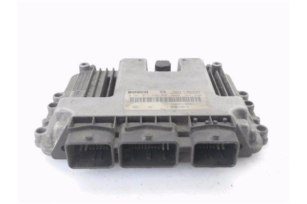 Recambio de centralita para renault scenic ii (jm) 1.9 dci (jm15) referencia OEM IAM 8200310863 281011549 