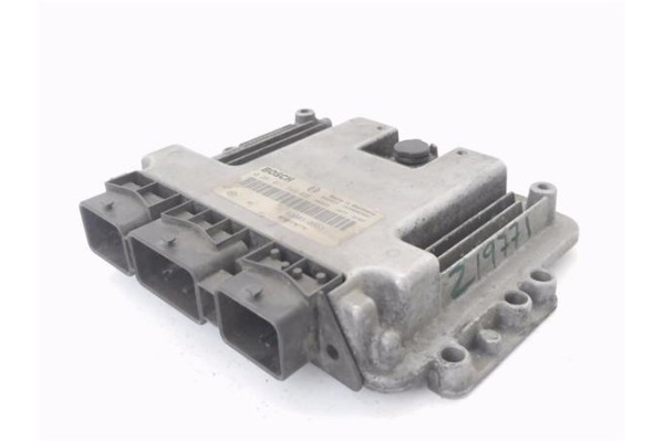 Recambio de centralita para renault scenic ii (jm) 1.9 dci (jm15) referencia OEM IAM 8200310863 281011549 