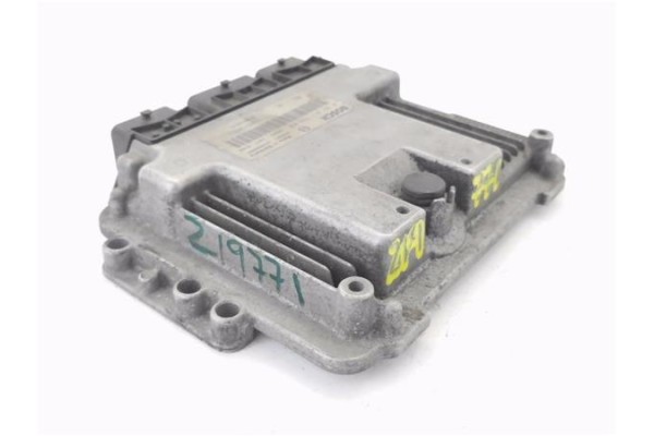 Recambio de centralita para renault scenic ii (jm) 1.9 dci (jm15) referencia OEM IAM 8200310863 281011549 