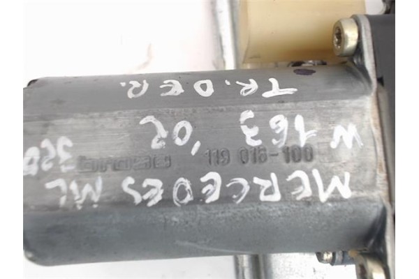 Recambio de mecanismo elevalunas trasero derecho para mercedes-benz clase m (bm 163) referencia OEM IAM A1637300246  