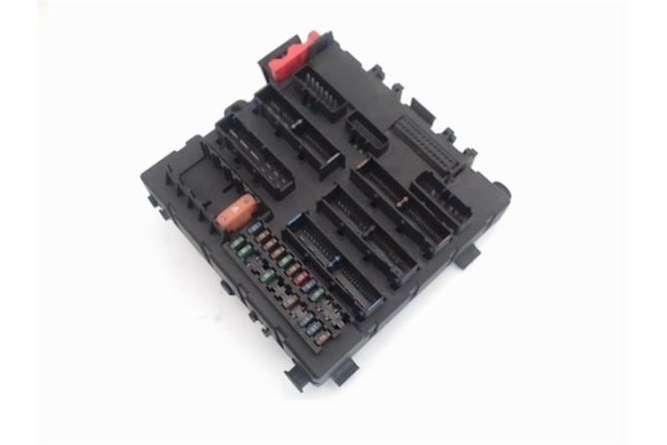 Recambio de caja fusibles/rele para saab 9-3 cabriolet 2.0 t referencia OEM IAM   
