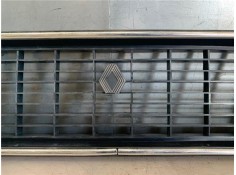 Recambio de rejilla paragolpes delantero para renault 4 lim./ kombi/ kasten 1.1 (1128, s128) referencia OEM IAM 7704002228  