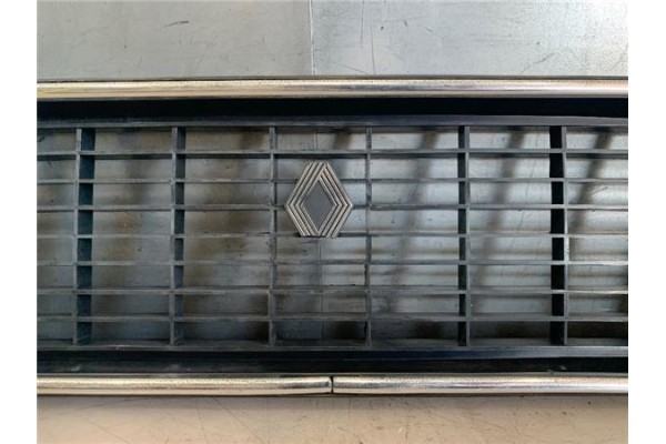Recambio de rejilla paragolpes delantero para renault 4 lim./ kombi/ kasten 1.1 (1128, s128) referencia OEM IAM 7704002228  
