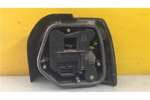 Recambio de piloto trasero izquierdo para renault 19 i chamade (l53_) 1.2 referencia OEM IAM 7700783993X  