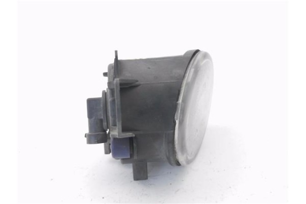 Recambio de faro antiniebla derecho para renault master iii combi 2.3 l1h1 3,0t referencia OEM IAM 8200002470  