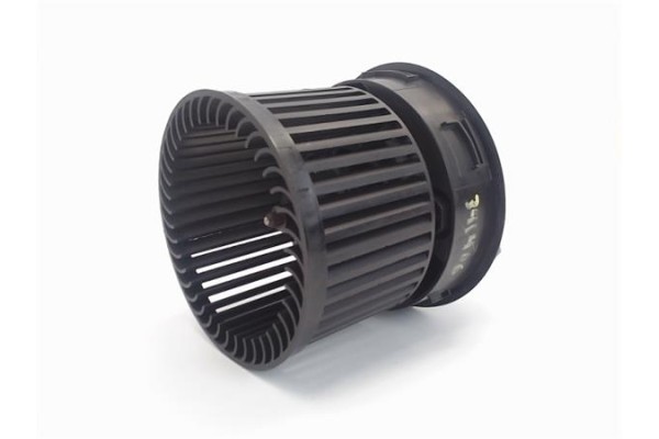 Recambio de motor calefaccion para citroen c4 berlina 1.6 exclusive referencia OEM IAM 6441CZ  