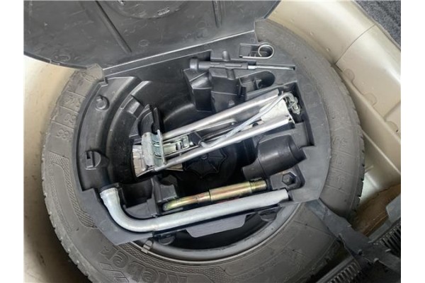 Recambio de gato para volkswagen polo iv (9n1) 1.4 16v referencia OEM IAM 6Q0011031D  