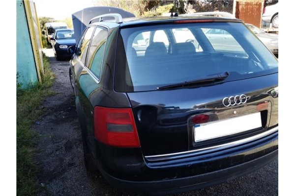 audi a6 berlina (4b2) del año 2000