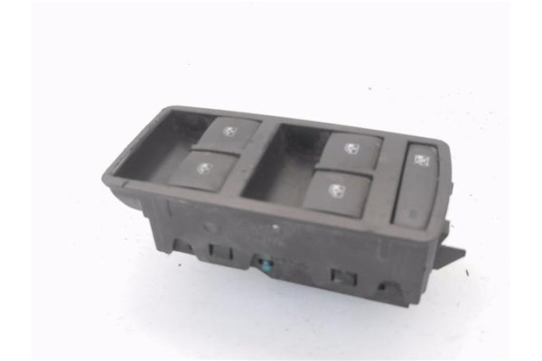 Recambio de mando elevalunas delantero izquierdo para opel insignia berlina 2.0 cdti referencia OEM IAM 13222224 840401 