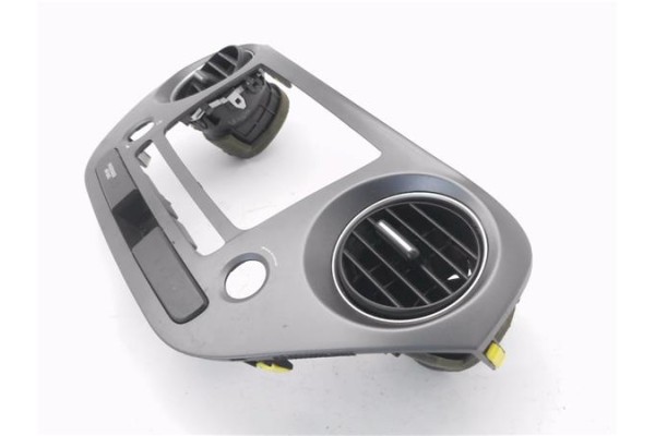 Recambio de rejilla entrada de aire para hyundai i10 (ia) 1.0 classic referencia OEM IAM 84740B9000  