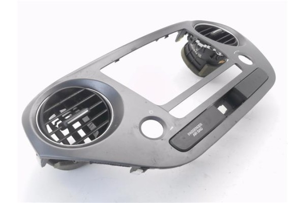Recambio de rejilla entrada de aire para hyundai i10 (ia) 1.0 classic referencia OEM IAM 84740B9000  